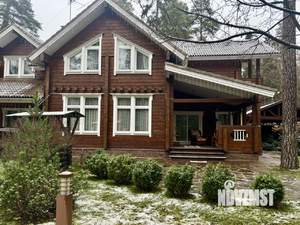 Коттедж 300м², 2-этажный, участок 10 сот.