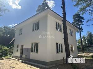 Дом 158м², 2-этажный, участок 4 сот.