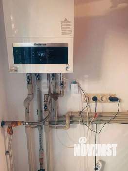 Дом 100м², 3-этажный, участок 15 сот.