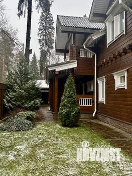 Коттедж 300м², 2-этажный, участок 10 сот.