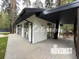 Дом 210м², 1-этажный, участок 8 сот.