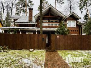 Коттедж 300м², 2-этажный, участок 10 сот.