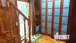 Дом 80м², 2-этажный, на длительный срок, 