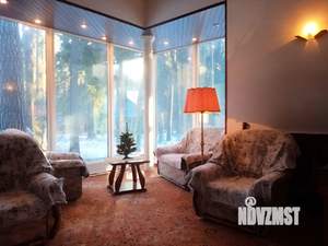 Коттедж 215м², 3-этажный, на длительный срок, 