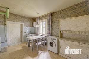Дом 145м², 2-этажный, участок 12 сот.  