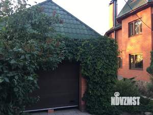 Дом 373м², 3-этажный, участок 7 сот.  