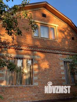 Дом 134м², 2-этажный, участок 10 сот.  