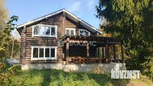 Дом 294м², 2-этажный, участок 10 сот.  