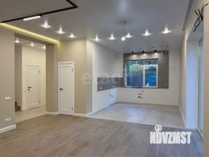 Дом 215м², 2-этажный, участок 8 сот.  