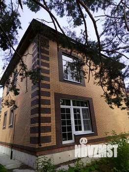 Коттедж 152м², 2-этажный, участок 4 сот.  