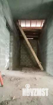 Коттедж 250м&sup2;, 2-этажный, участок 5 сот.  