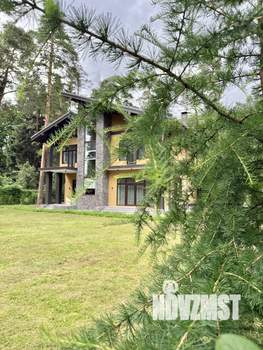 Дом 400м², 3-этажный, участок 18 сот.  