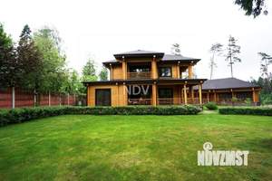 Дом 296м², 2-этажный, участок 46 сот.  