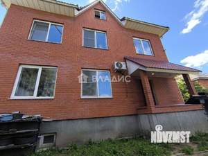 Дом 388м&sup2;, 4-этажный, участок 10 сот.  