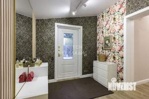 Дом 145м², 2-этажный, участок 5 сот.  