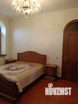 Дом 260м², 4-этажный, участок 14 сот.  