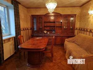 Дом 132м&sup2;, 2-этажный, участок 6 сот.  