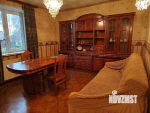 Дом 132м&sup2;, 2-этажный, участок 6 сот.  