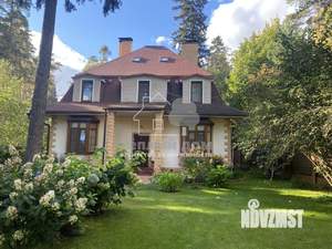 Дом 205м&sup2;, 2-этажный, участок 14 сот.  