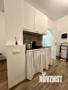 Студия квартира, посуточно, 30м2, 5/17 этаж