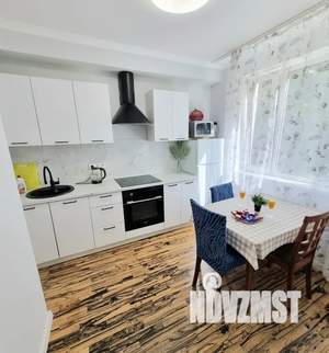 1-к квартира, посуточно, 40м2, 2/12 этаж