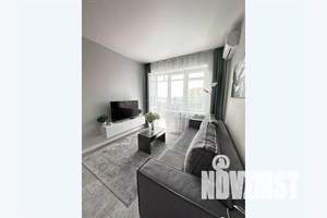 1-к квартира, посуточно, 43м2, 19/25 этаж