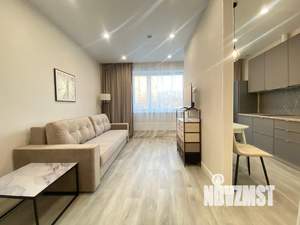 Студия квартира, посуточно, 33м2, 2/17 этаж