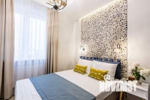 1-к квартира, посуточно, 14м2, 1/1 этаж