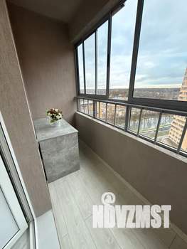 Студия квартира, посуточно, 31м2, 14/17 этаж