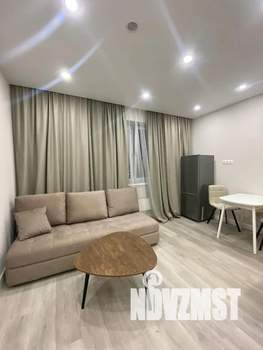 Студия квартира, посуточно, 30м2, 2/17 этаж