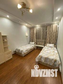 2-к квартира, посуточно, 60м2, 1/1 этаж