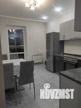 2-к квартира, посуточно, 44м2, 4/25 этаж