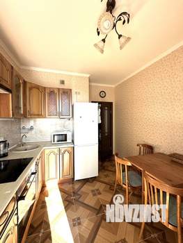 1-к квартира, посуточно, 40м2, 15/17 этаж