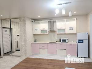 Студия квартира, посуточно, 35м2, 1/4 этаж