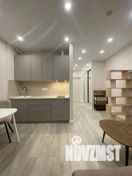 Студия квартира, посуточно, 30м2, 2/17 этаж