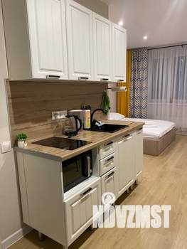 Студия квартира, посуточно, 25м2, 7/17 этаж