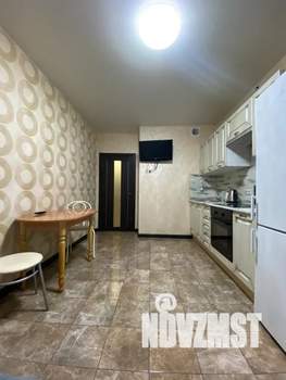 2-к квартира, посуточно, 65м2, 10/17 этаж