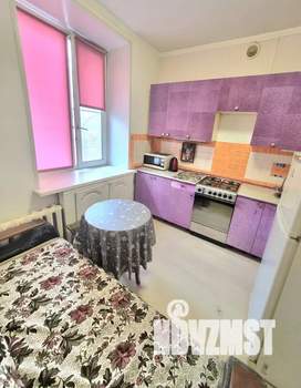 1-к квартира, посуточно, 35м2, 3/3 этаж