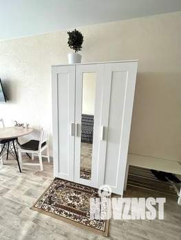 Студия квартира, посуточно, 30м2, 10/17 этаж