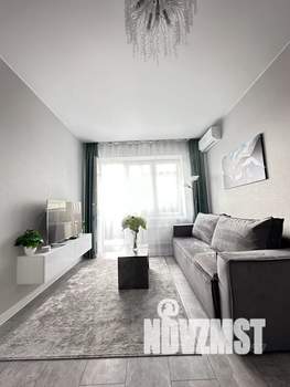 1-к квартира, посуточно, 43м2, 19/25 этаж