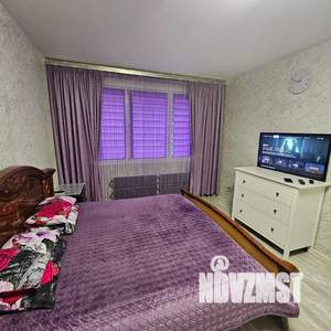 1-к квартира, посуточно, 43м2, 4/12 этаж