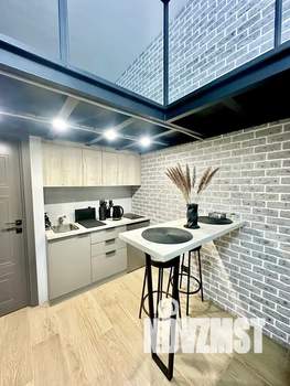 Студия квартира, посуточно, 35м2, 1/17 этаж