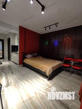 Студия квартира, посуточно, 26м2, 12/18 этаж