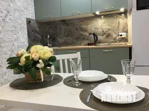 Студия квартира, посуточно, 35м2, 1/9 этаж