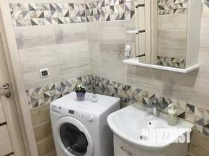 Студия квартира, посуточно, 35м2, 1/9 этаж