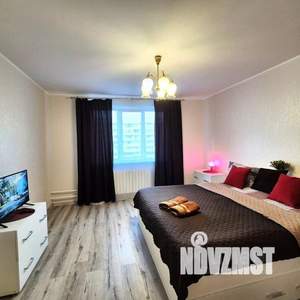 2-к квартира, посуточно, 53м2, 1/1 этаж