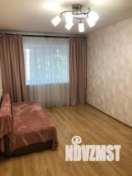 1-к квартира, посуточно, 32м2, 1/5 этаж