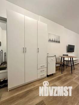 Студия квартира, посуточно, 30м2, 5/17 этаж