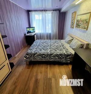 2-к квартира, посуточно, 50м2, 1/1 этаж