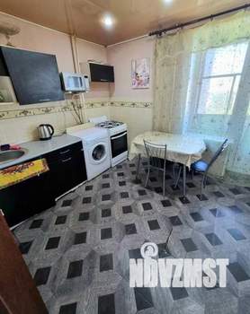 2-к квартира, посуточно, 50м2, 1/1 этаж